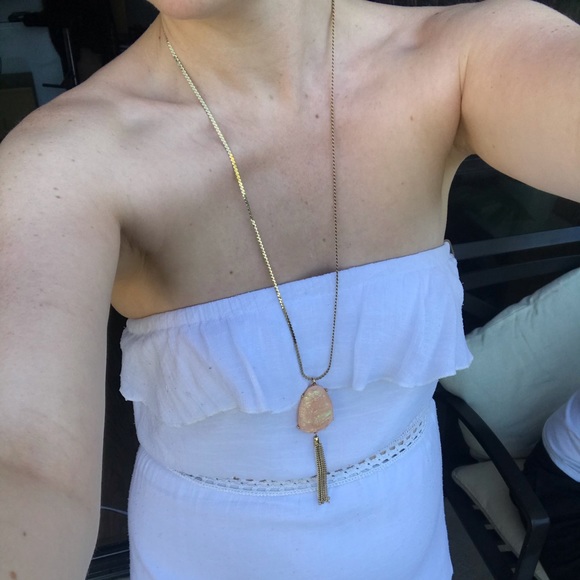 📍Iridescent Pink Pendant Necklace - Picture 8 of 9